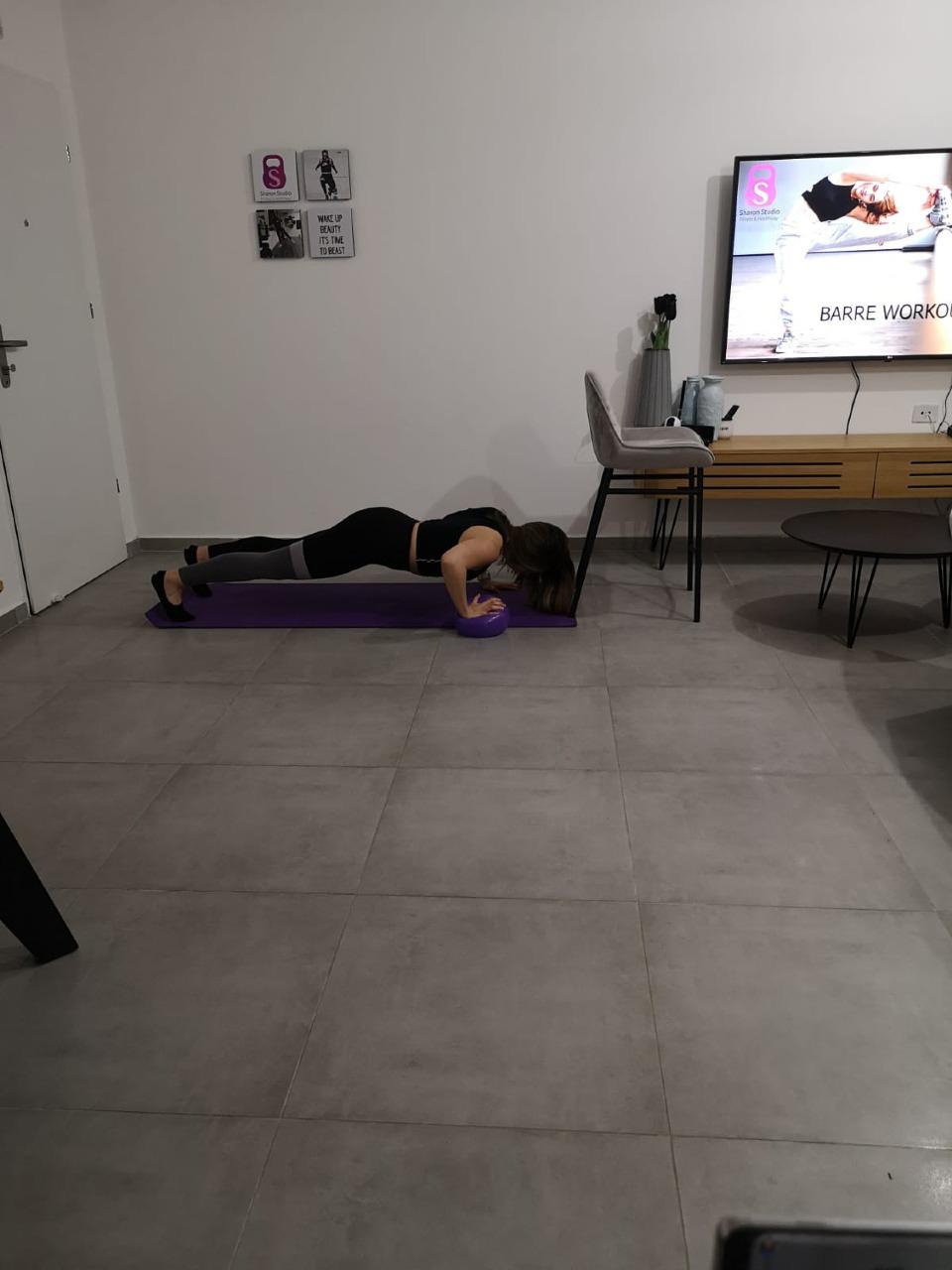 galleryIMG