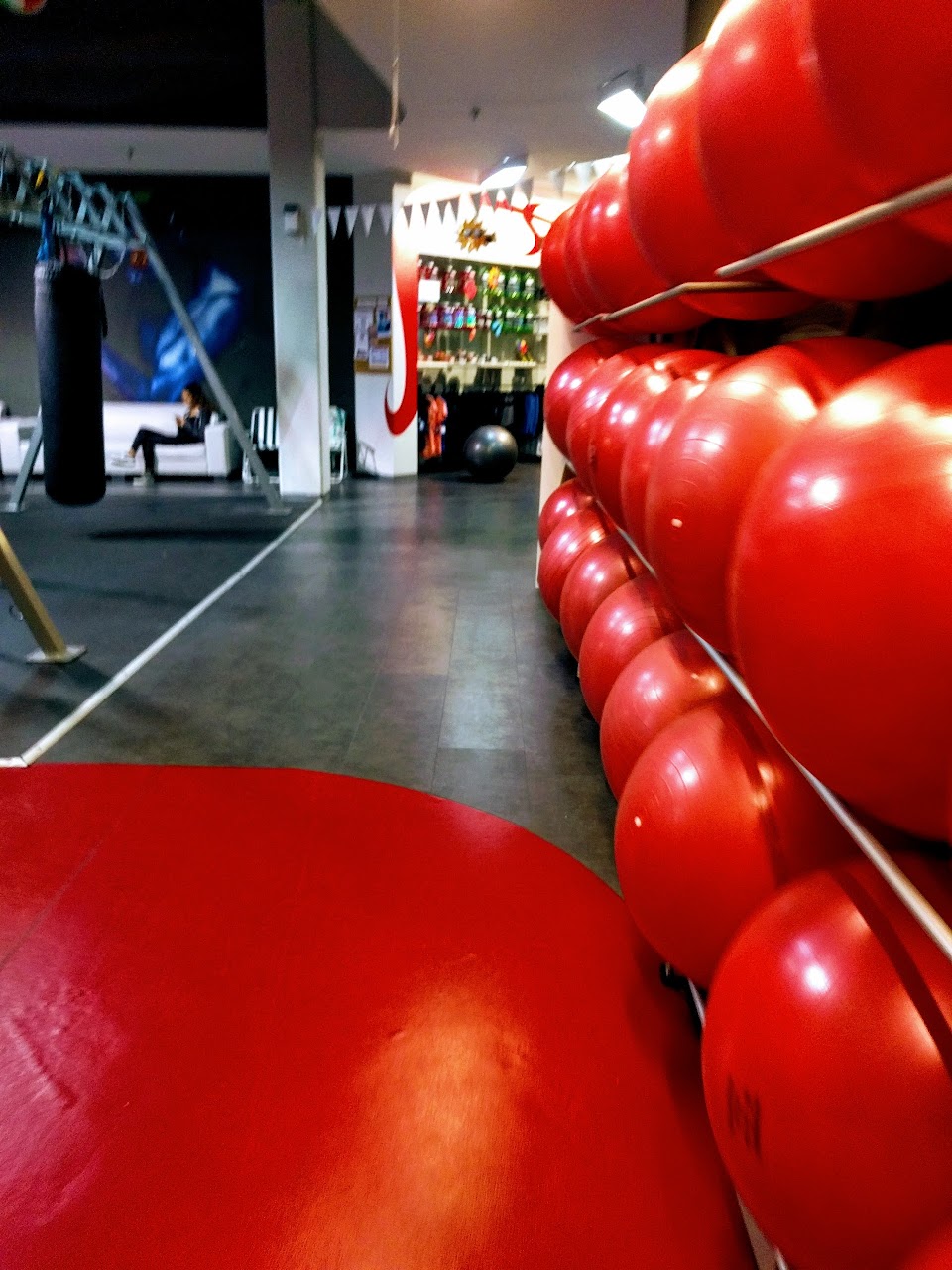 galleryIMG