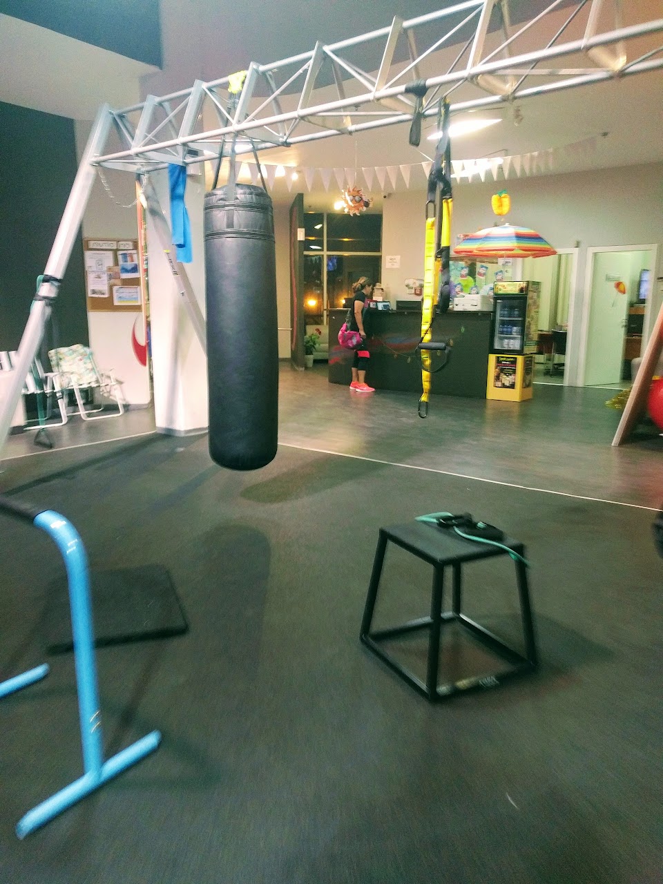 galleryIMG