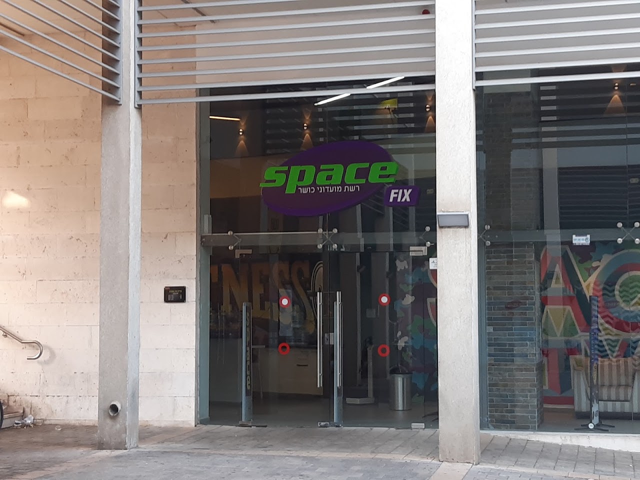 galleryIMG