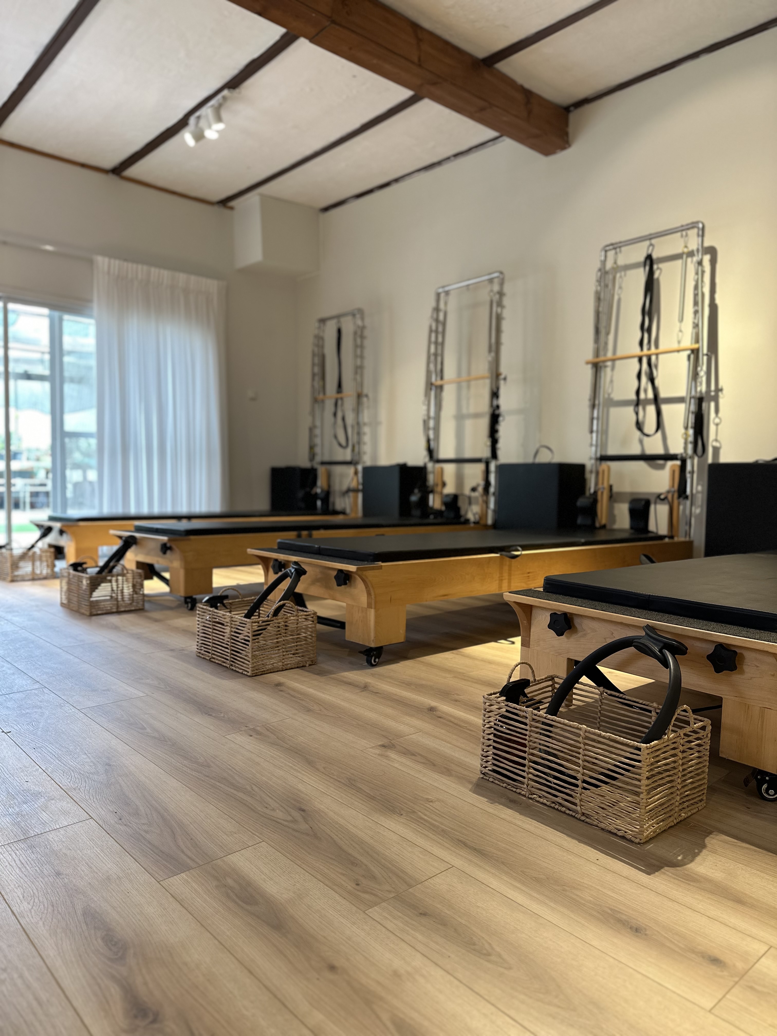galleryIMG